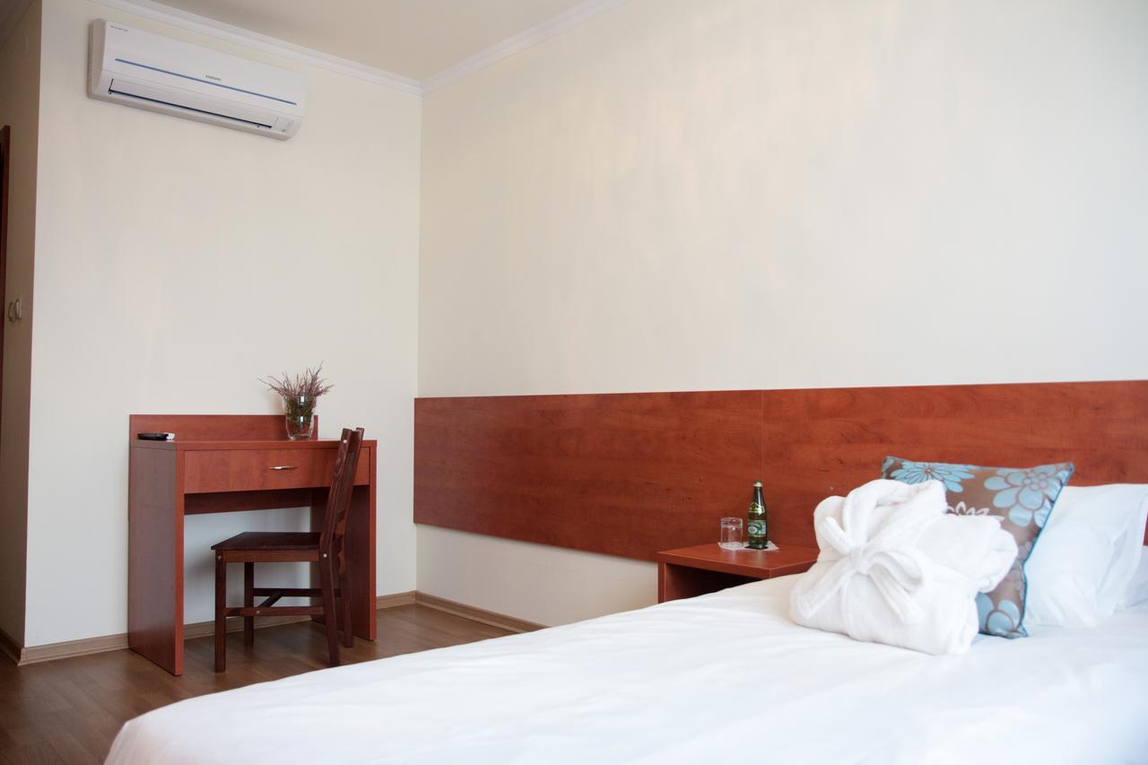Hotel Zacisze Ulan Exterior foto