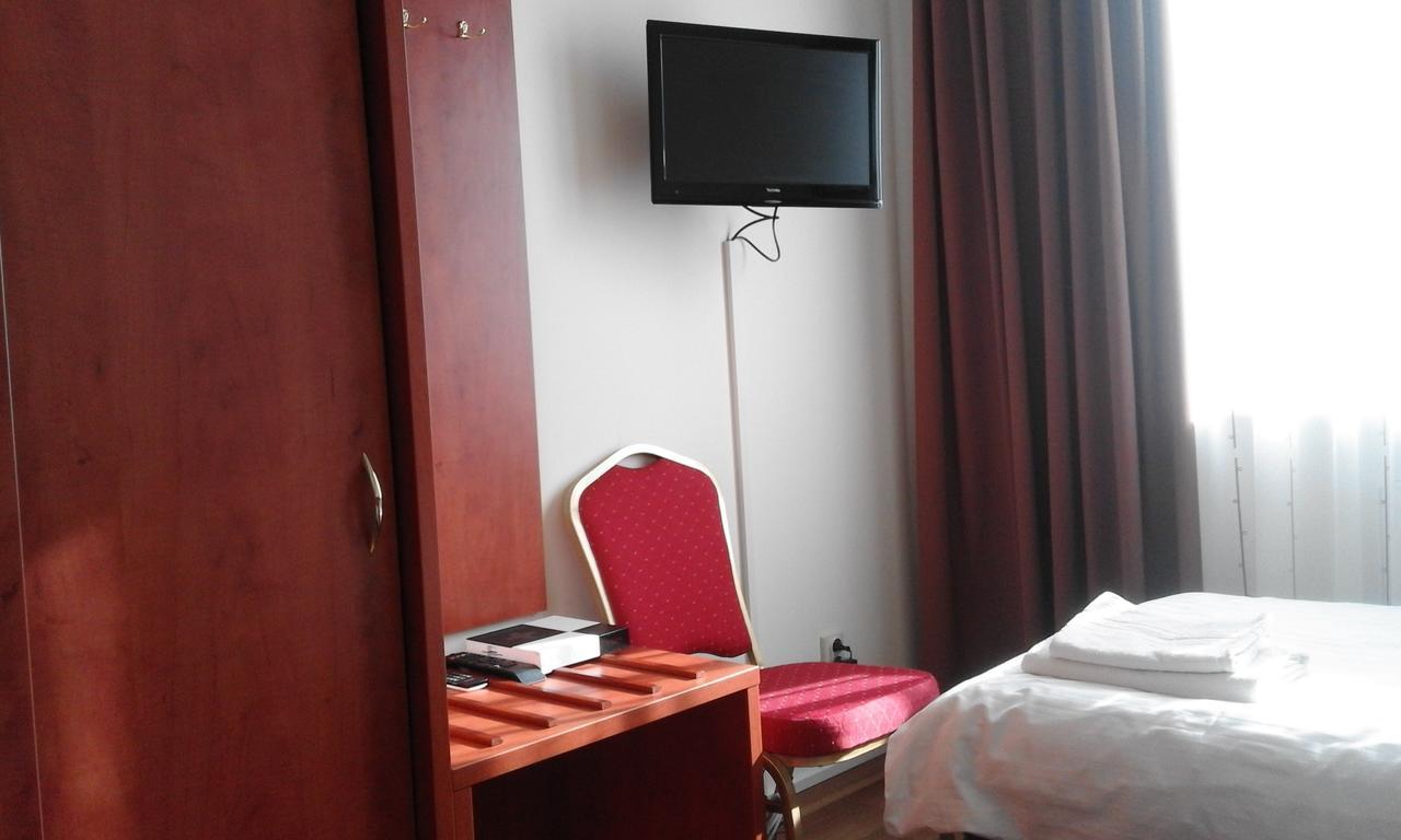 Hotel Zacisze Ulan Exterior foto